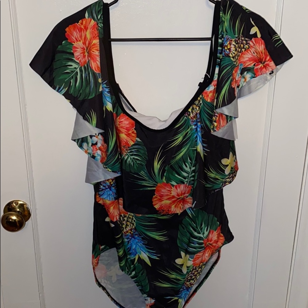 Bathing suit